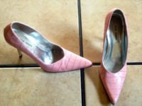 STEVE MADDEN TARRAH PINK CROC LEATHER STILLETO SHOES