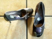 STEVE MADDEN MULTI-COLORED SATIN/LEATHER DRESS SHOES
