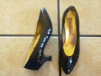 VTG. STEFANI BLACK SEQUINS/SATIN CLASSIC DRESS SHOES