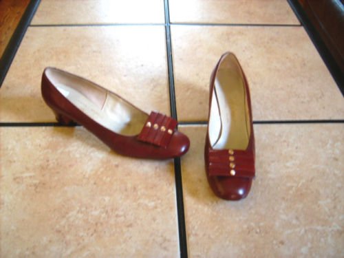 VTG. HINES BROWN LEATHER ARTSY CLASSIC DRESS SHOES