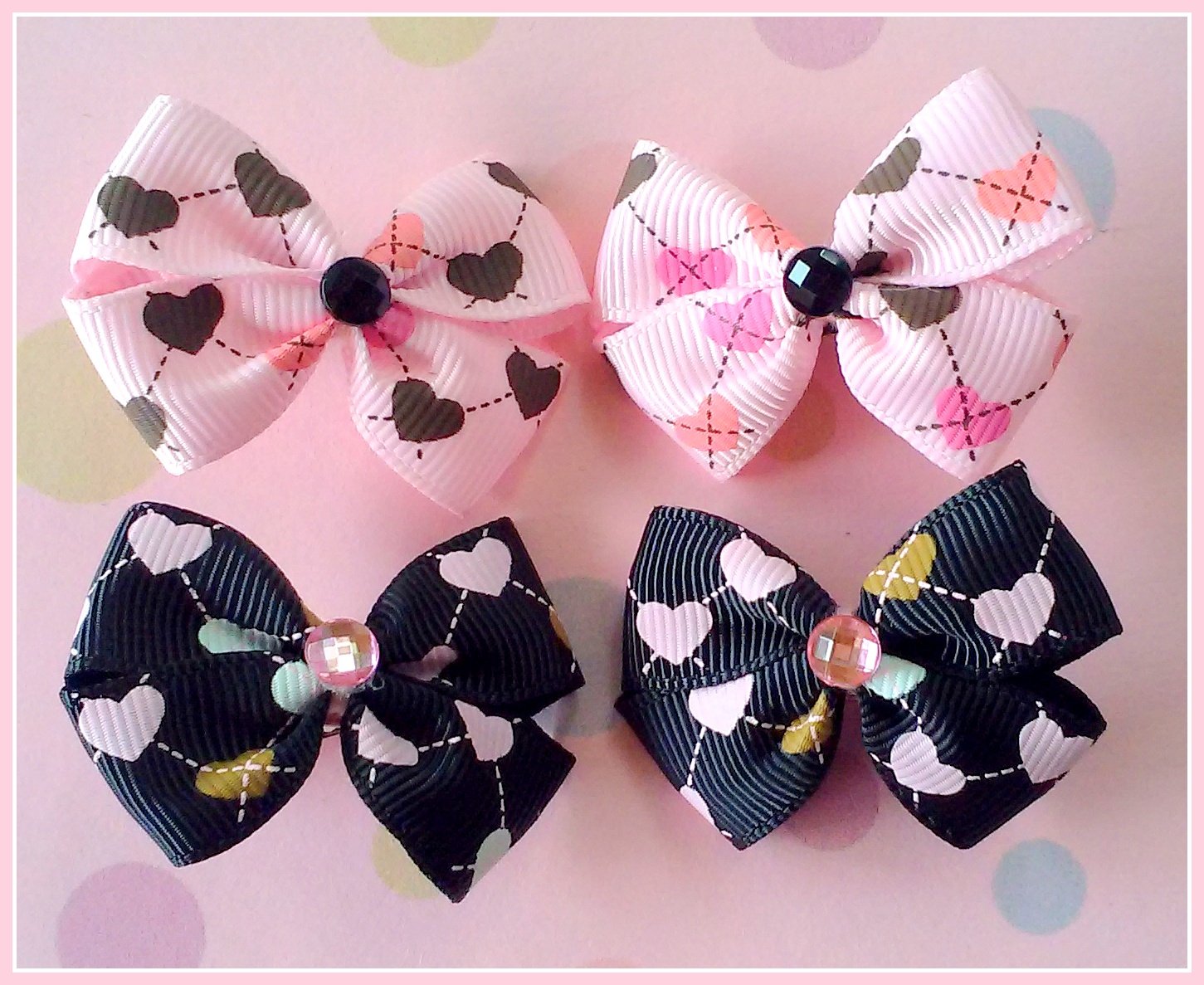 Grid Hearts Bitsy Bows (2 pairs)