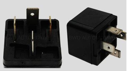 RADIATOR FAN RELAY Porsche 911 924 928 944 968 Audi Volkswagen SAAB 900 9000