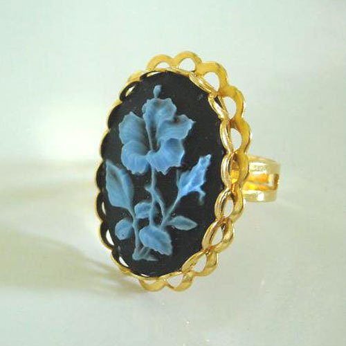 vintage golden brass cameo adjustable Ring