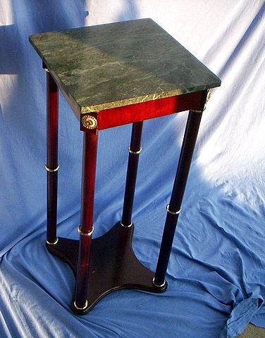 Side Plant Pedestal