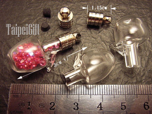1 Mini Apple Glass Bottle Vial Charm Pendant DIY NAME ON RICE bead Message Crystal Liquid sand Flake