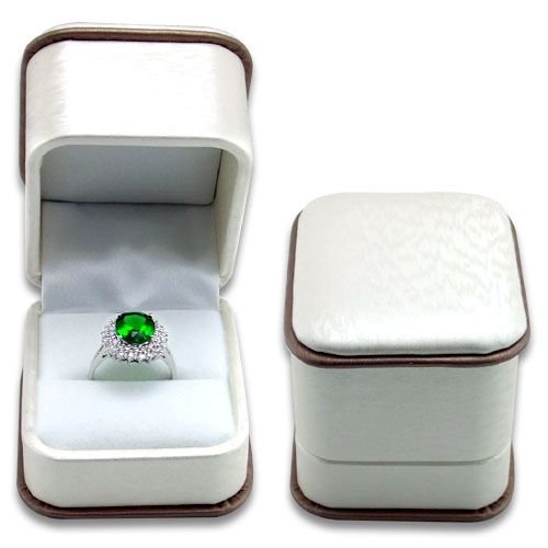 White Brocade Plastic Ring Box