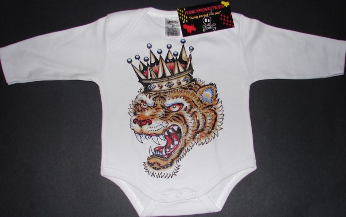 NEW WHITE LONG SLEEVE TATTOO STYLE ONESIE OF A TIGER WITH CROWN