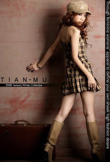 Apricot Short Plaid Tube Dress (Item no. P08121504)