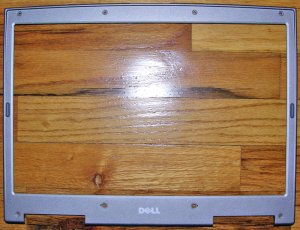 OEM DELL INSPIRON 9100 15.4" UXGA LCD BEZEL 0C2499 / C2499