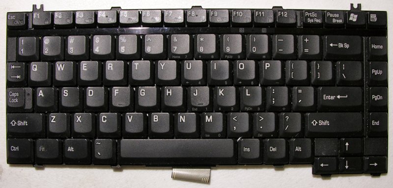 TOSHIBA SATELLITE A40 A45 A55 M30 M35 KEYBOARD WLJ-5538W G83C0000EA10