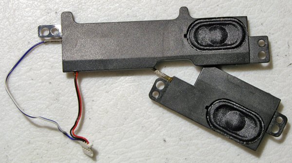 OEM DELL INSPIRON 1525 SPEAKERS LEFT RIGHT 39.4W001.003
