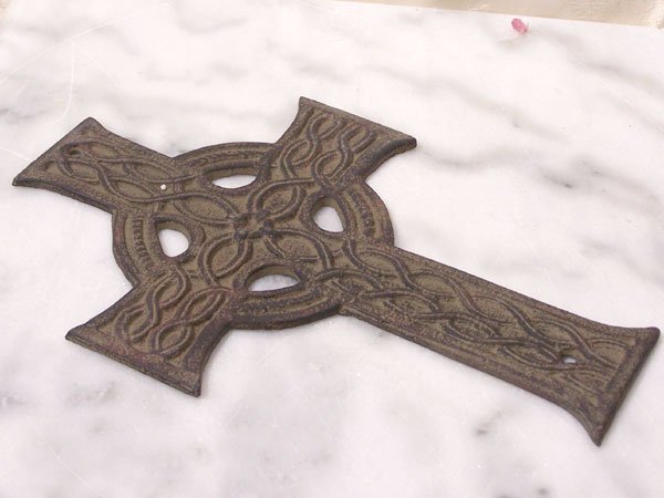 Flat Cast Iron Cross with Braiding