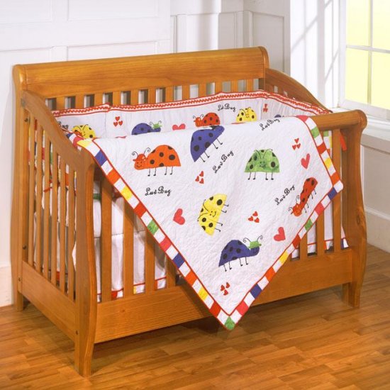 Luv Bug 4-piece Patchwork Crib Set