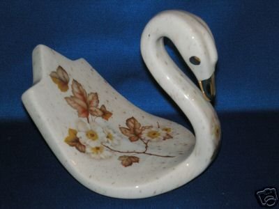 VINTAGE FLORAL SWAN HAND TOWEL HOLDER BATHROOM SMALL
