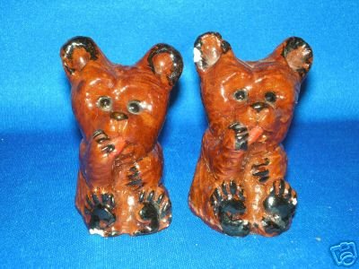 OLD CHALKWARE BEARS Salt & Pepper Shakers