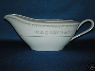 NORITAKE 3612 SHELLEY FINE CHINA GRAVY BOAT AS SHOWN