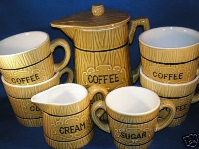 RETRO COFFEE SERVICE FOR 4 WOODEN BARREL DESIGN