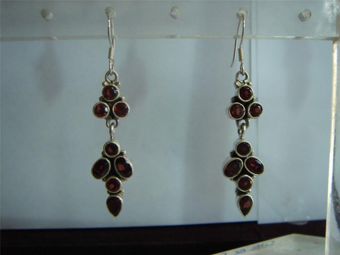 black matching antique style cz dangler earing jewelery
