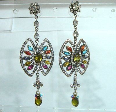 maroon matching antique style cz dangler earing jewelery