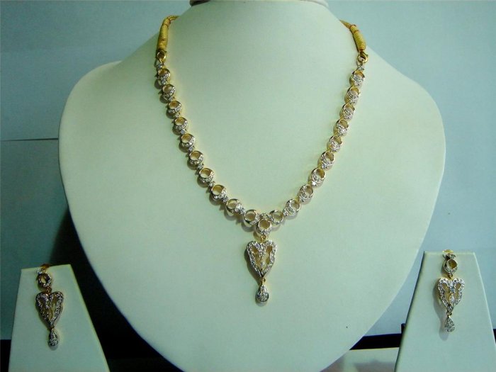 fine cz India Handmade twotone necklace earing jewelery