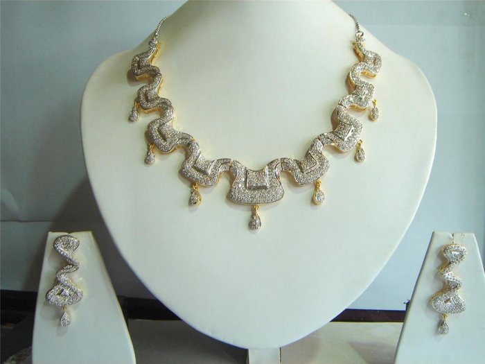 indian designer handmade twotone cz pendant earing jewelery set