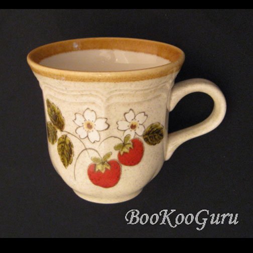 Mikasa STRAWBERRY FESTIVAL Cup & Saucer Set, Mikasa Pottery,Perfect Condition