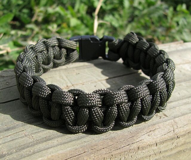 7 Inch Olive Drab Paracord Bracelet