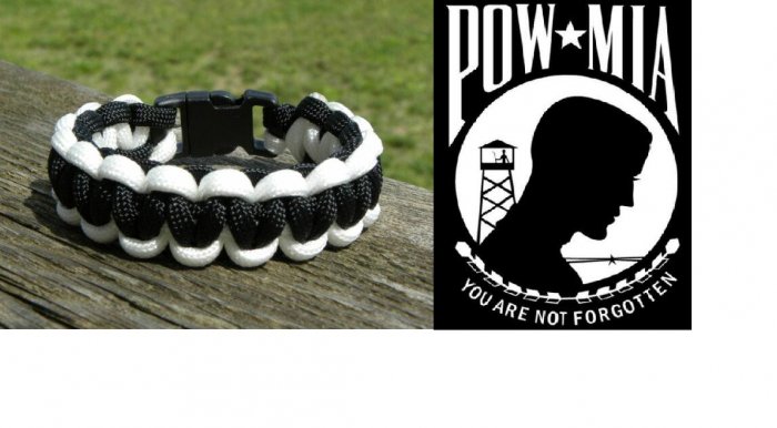 7 Inch Black & White (POW/MIA) Paracord Bracelet