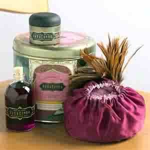 Kama Sutra Raspberry Kiss Treasure Trove