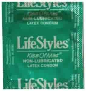 Kiss of Mint Condoms 1000PC