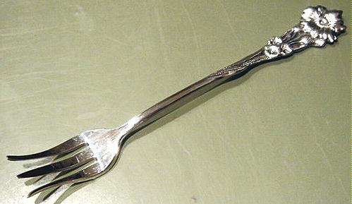 Reed & Barton Silver Plated Serving Lemon Fork MINT