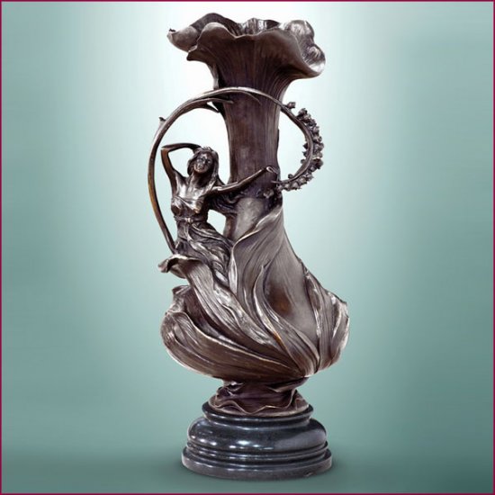 Art Nouveau bronze vase www.1900style.es