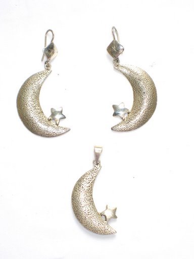AQ021 Moon and Stars Pendant and EarRings