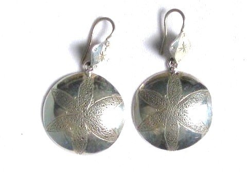 AQ054 Earrings in Sterling Silver