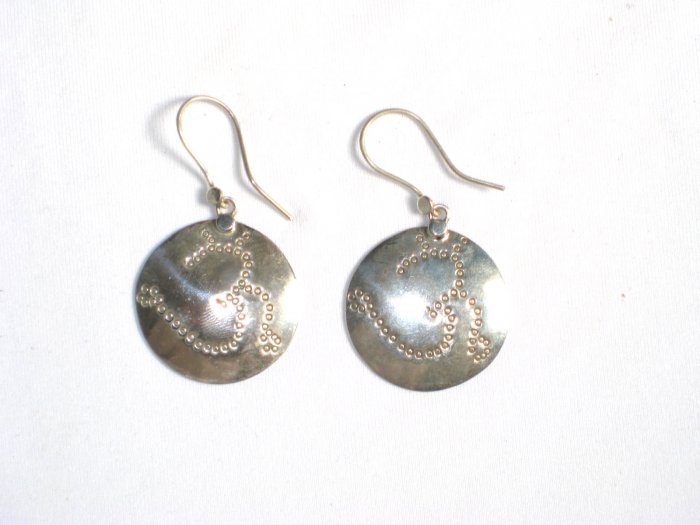 AQ061 Earrings in Sterling Silver