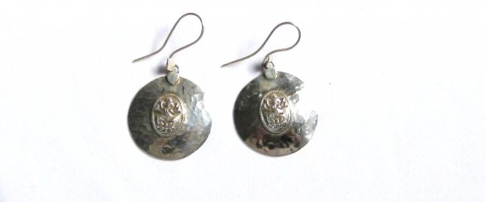 AQ062 Earrings in Sterling Silver