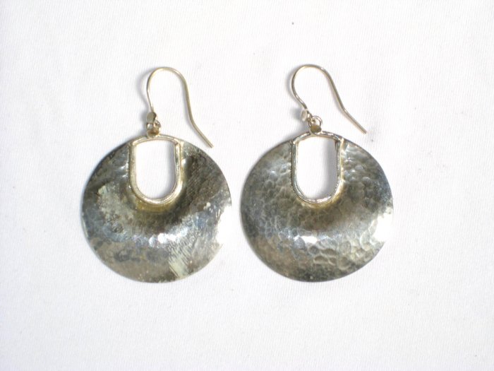 AQ067 Earrings in Sterling Silver