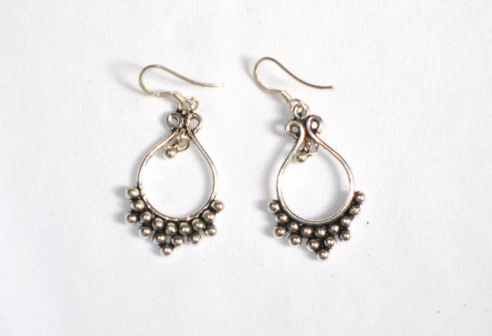 AQ079 Earrings in Sterling Silver
