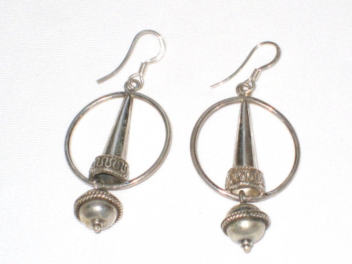 AQ097 Earrrings in Sterling Silver