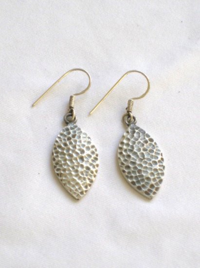 AQ108 Earrrings in Sterling Silver