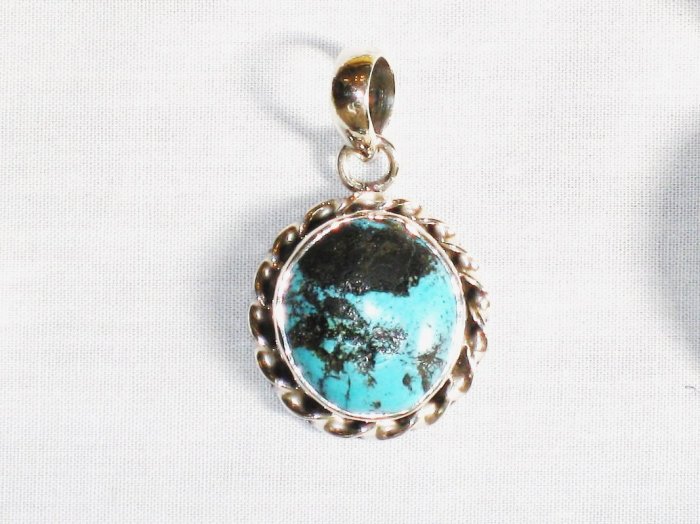 PN276 Turquoise Pendant in Sterling silver