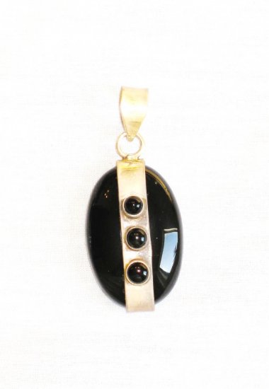 PN339 Onyx Pendant in Sterling Silver