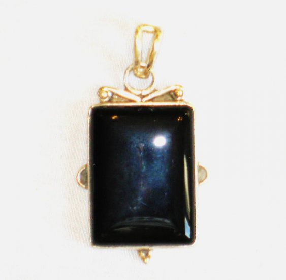 PN346 Onyx Pendant in Sterling Silver