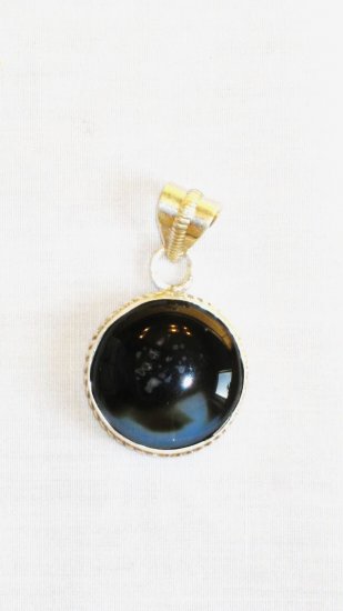 PN363 Onyx Pendant in Sterling Silver