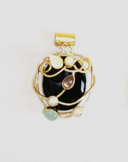 PN533 Onyx Pendant in Sterling Silver - SOLD
