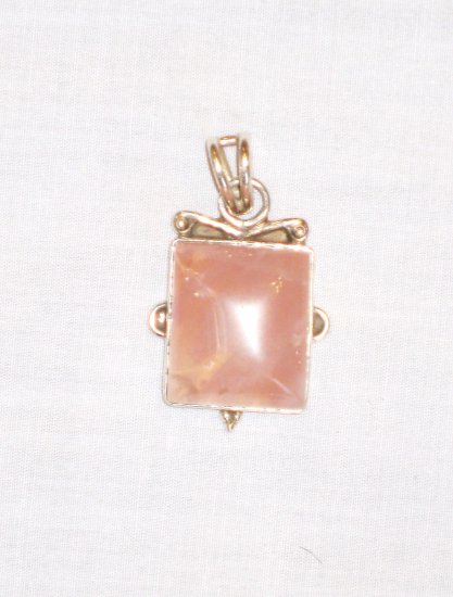 PN494 Rose Quartz Pendant in Sterling Silver