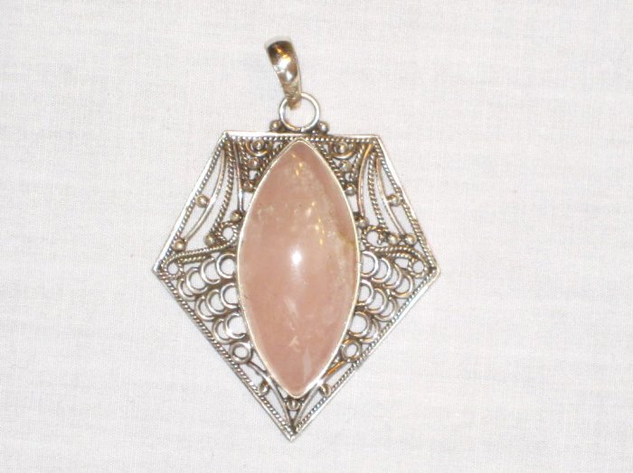 PN512 Rose Quartz Pendant in Sterling Silver