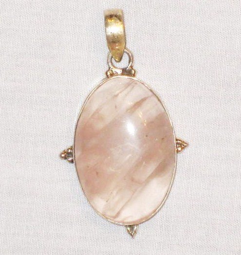 PN516 Rose Quartz Pendant in Sterling Silver