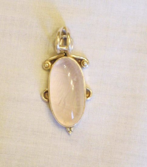 PN519 Rose Quartz Pendant in Sterling Silver