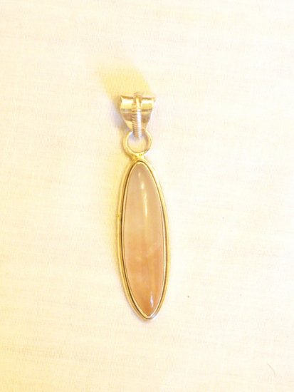PN336 Rose Quartz Pendant in Sterling Silver